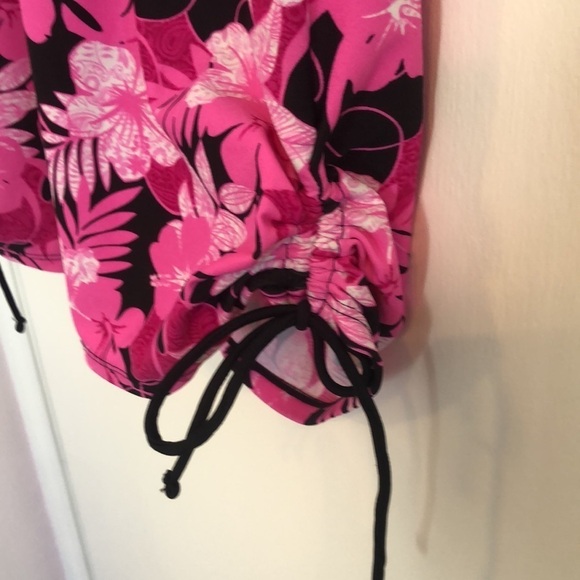 𝅺exercise tank top Hawaii flower print 2XL - Picture 3 of 4